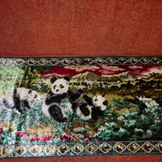 Carpeta peretar vechi oriental tesatura tapiserie cu urs ursuleti Panda