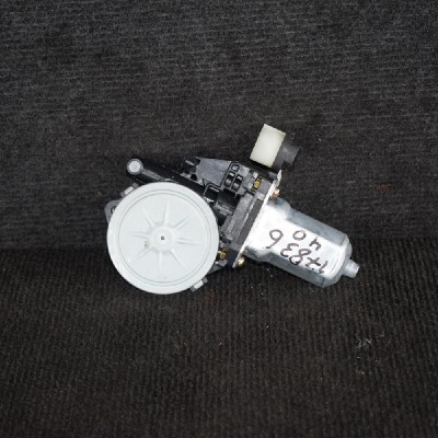 Motor macara geam ușă dreapta față MITSUBISHI GRANDIS NA_W 2004 OEM: MR989948 1783641 foto