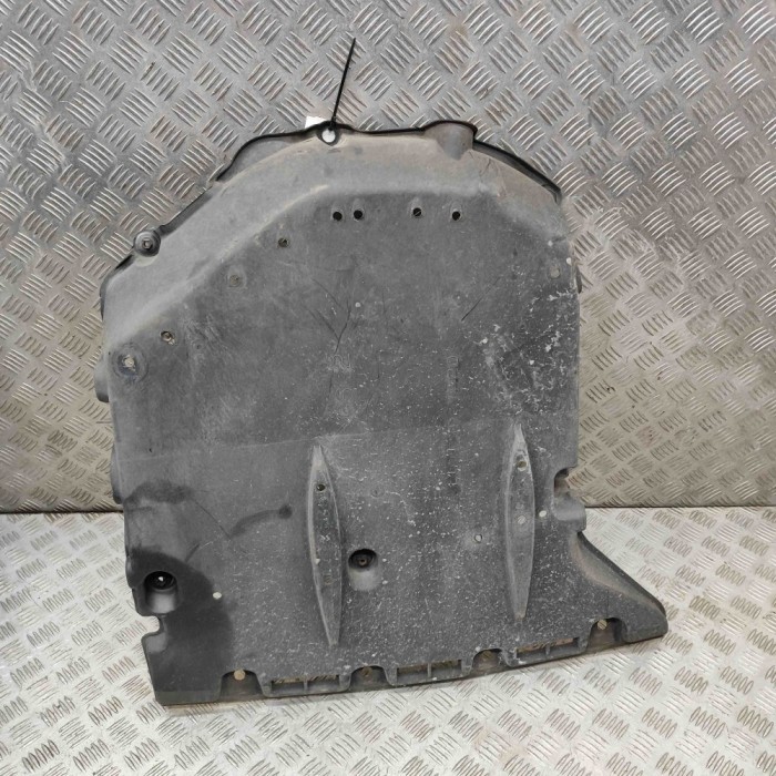 Scut motor central spate LEXUS GS _L1_ 2014 OEM: 58398-30080