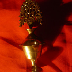 Sticluta veche de parfum , motive orientale , bronz argintat si otel , h=11 cm