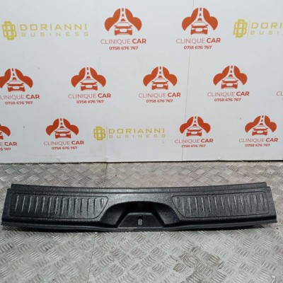 Ornament Portbagaj Mercedes B-Class 2011-2018 foto