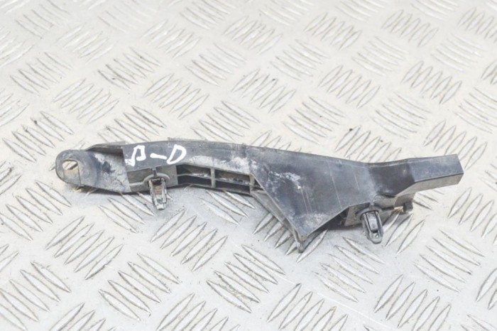 Suport bara de protecție dreapta față MITSUBISHI L 200 / TRITON KA_T, KB_T 2007 OEM: 1T2H 13120644