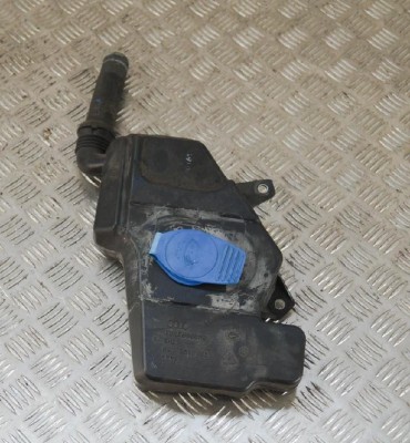 G&amp;acirc;t de umplere rezervor lichid de parbriz AUDI A5 8T3 2011 OEM: 4G1955462 2465023 foto