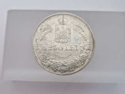Romania 250 lei 1941 -NIHL-SINE-DEO -Argint -MIHAI I foto