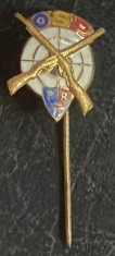 OSP, INSIGNA VECHE FEDERATIA ROMANA DE TIR/ PIESA DIN POZE