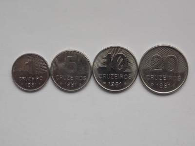 LOT 4 MONEDE DIFERITE 1,5,10,20 CRUZEIROS 1981 BRAZILIA foto