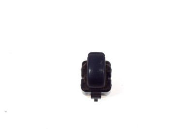 Buton geam ușă dreapta față MITSUBISHI SPACE WAGON N9_W, N8_W 1998 14168289 foto
