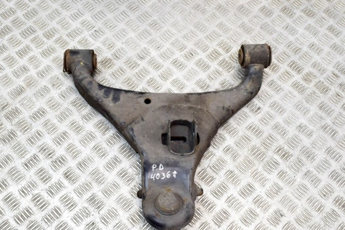Braț inferior dreapta față FORD RANGER TKE 2019 OEM: JB3C-3078-A2C 20501370