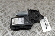 Motor macara geam ușă dreapta față AUDI A8 D3 4E2, 4E8 2006 OEM: 4E1959802B,4E1910802B 29395549