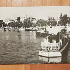 Vedere (carte postala) Tulcea: Vedere din port. Circulata