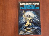 Noaptea vrajitoarelor de Katherine Kurtz