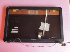 balamale si rame display laptop TOSHIBA SATELLITE C850 foto
