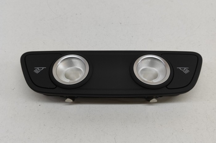 Iluminare interioară AUDI Q7 4M 2019 OEM: 4M0947111,8W0947111 | 27571512
