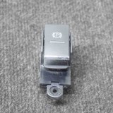 Buton fr&acirc;nă de m&acirc;nă PORSCHE CAYENNE 92A 2012 OEM: 7P5.927.225,7P5927225 | 11252954