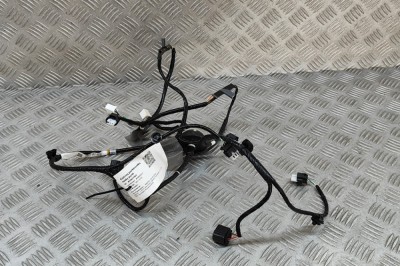 MAZDA CX-30 DM 2023 OEM: DMSV-67-A20A SKU: 29831503 foto