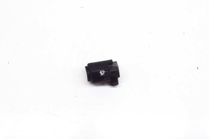 Senzor de parcare spate SAAB 9-3 YS3F 2004 OEM: 12787793,0263003208 | 13956962