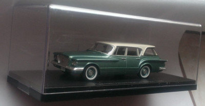 Macheta Plymouth Valiant Station Wagon 1960 - NEO 1/43 foto