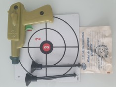 Pistol tir olimpic-Metaloglobus jucarie veche romaneasca de colectie foto
