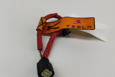 Siguranța de &amp;icirc;ntrerupere baterie TESLA MODEL S 2013 OEM: 1015585-00-A 22428467 foto