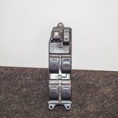 Buton geam ușă dreapta față TOYOTA PRIUS Hatchback _W2_ 2008 OEM: 84820-47012 2954075 foto