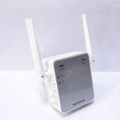 NETGEAR WiFi Range Extender 300Mbps EX2700