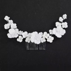 Accesoriu par mireasa argintiu, stil pieptene, cu flori albe, White Flower