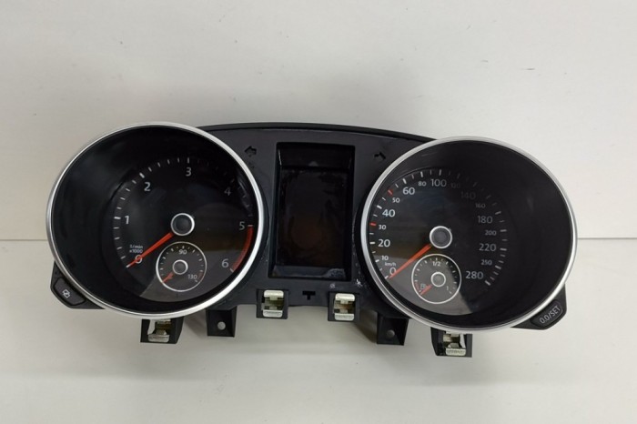 Ceas de bord VW GOLF VI 5K1 2011 OEM: 5K6920871A 28265366