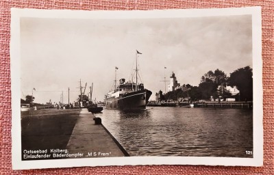 Portul Kolberg. Nava cu aburi &amp;quot; M S Frem&amp;quot; - Necirculata foto