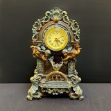 Ceas decorativ din rășină 35 cm