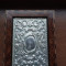 caseta vintage din lemn capac argint marcat