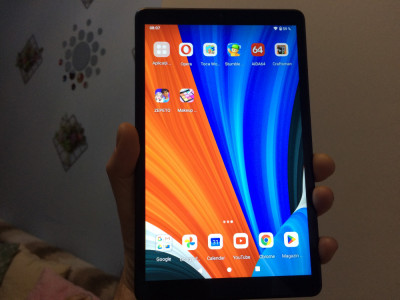 TABLETA LENOVO TAB M8 HD IN STARE FOARTE BUNA.CITITI CU ATENTIE DESCRIEREA! foto