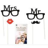 Set accesorii foto Mr. &amp; Mrs.