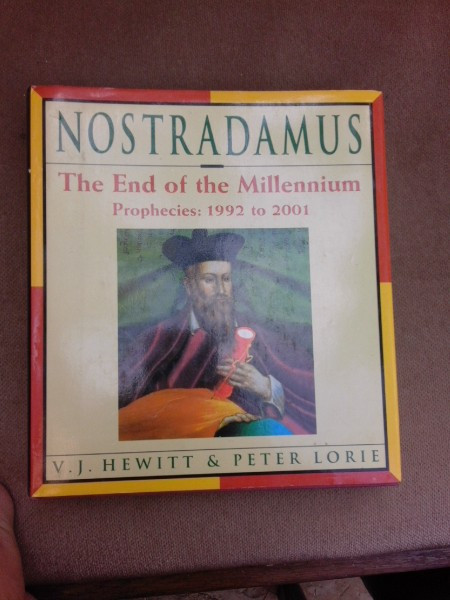 The end of the millennium, prophecies 1992 to 2001 - Nostradamus (carte in limba engleza)