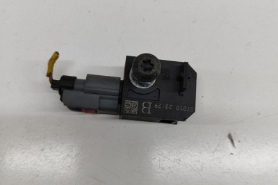 Senzor de impact dreapta față CHEVROLET CRUZE J300 2010 OEM: 13502577 30056182 foto