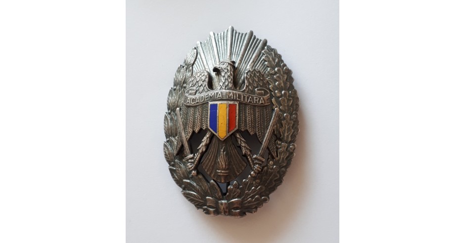 Insigna Academia militara | Okazii.ro