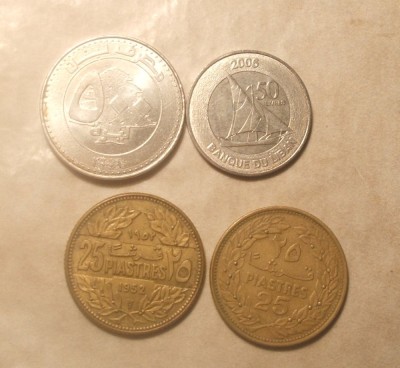 LOT LIBAN 4 MONEDE / LICHIDARE STOC foto
