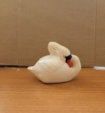 Bibelou portelan romanesc Pasare Lebada