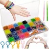 Kit de confectionare bratari, 23 culori benzi de cauciuc, 1500 piese, carlige, carabine, margele, pandantive si litere 27x13x2 cm - Multicolor, Kruzzel