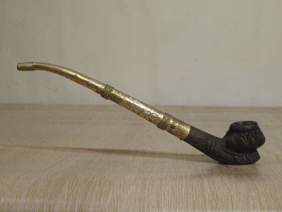Pipa Thai pentru tutun |lut si argint| Piesa veche de colectie foto