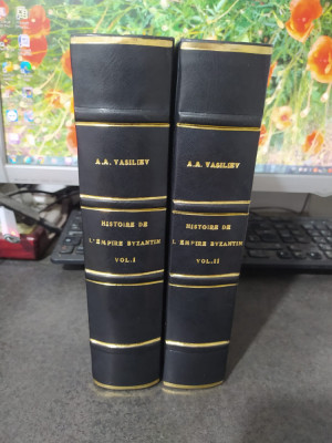 A. A. Vasiliev, Histoire de l&amp;#039;Empire Byzantin, vol. 1-2, Paris 1932, 183 foto