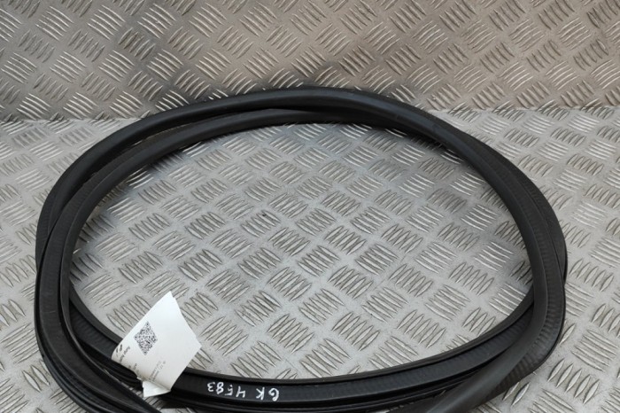 Garnitura ușă st&acirc;nga spate OPEL Crossland X P17 2022 OEM: 13170855 | 28090564