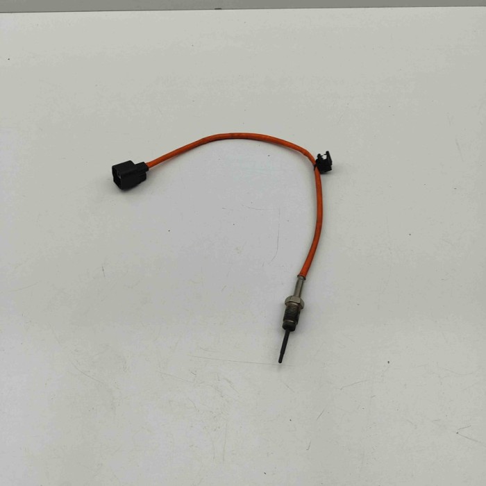 Senzor de temperatură gaze de eșapament FORD PUMA J2K, CF7 2024 OEM: L1B1-12B591-DB | 31988777