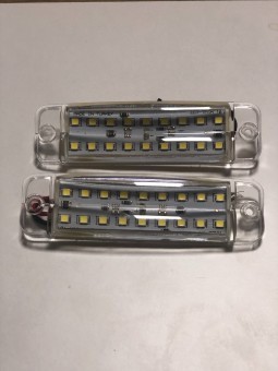 Lampa de pozitie 18 led alb FR0316 B foto