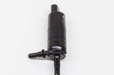 Motor rezervor lichid de parbriz BMW 4 Cabrio F33, F83 2018 OEM: 7217792,3323525,132640-11 11472771 foto