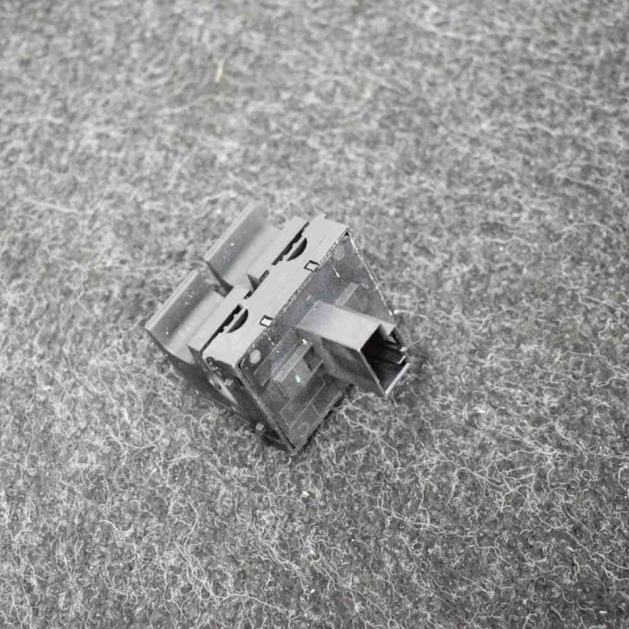 Comutator VW PASSAT Variant B5 3B6 2001 2597421