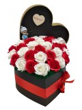 Aranjament floral personalizabil, Eventissimi, Cutie cadou, Trandafiri SAPUN, alb-rosu
