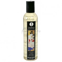 EROTIC MASSAGE OIL ROSES 250ML foto