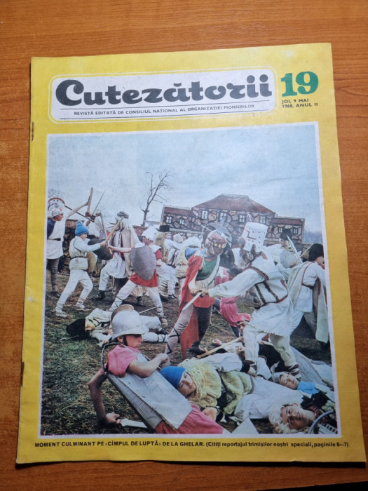 cutezatorii 9 mai 1968-cercetari romanesti,camera de filmat in culori