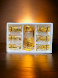 Set carafă cu 6 pahare aurii