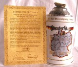 HALBA DE COLECTIE PORTELAN CU CAPAC ZINC SI BUCATA DIN ZIDUL BERLINULUI DECOR REUNIFICAREA GERMANIEI